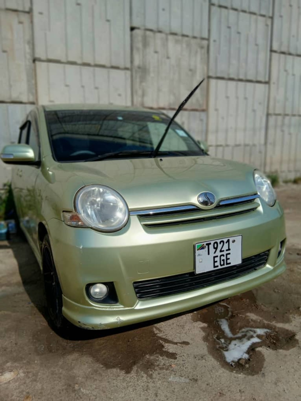 Toyota IST